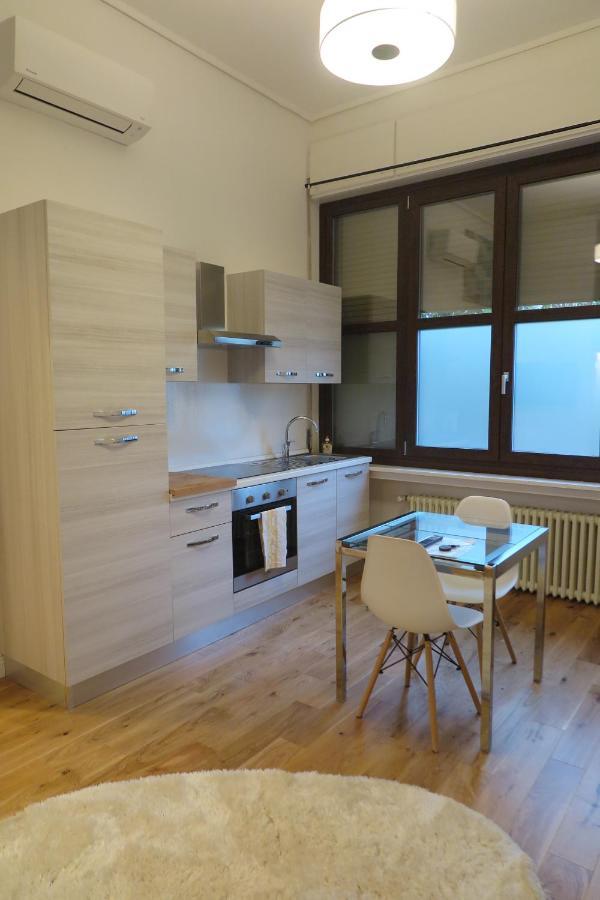 Incantevoli Appartamenti Navigli Милано Екстериор снимка